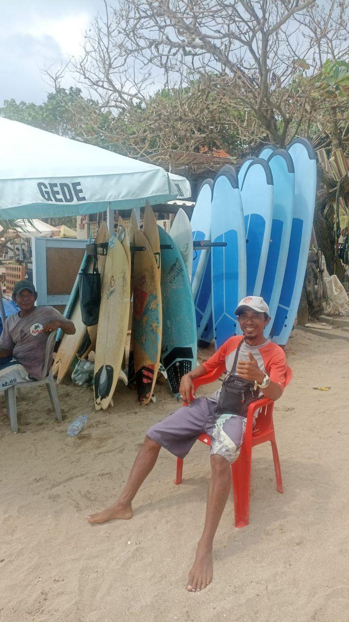1 hour surf lesson